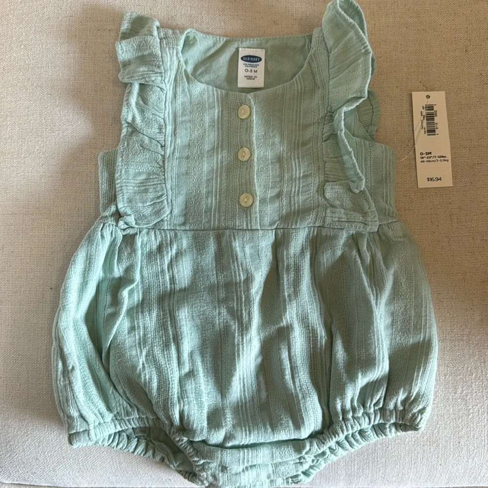 NWT Old‎ Navy One Piece